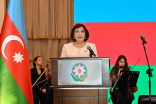 Milli Məclisin sədri Sahibə Qafarova Gürcüstanın Müstəqillik günü münasibəti ilə keçirilən tədbirdə çıxış edib (FOTO)