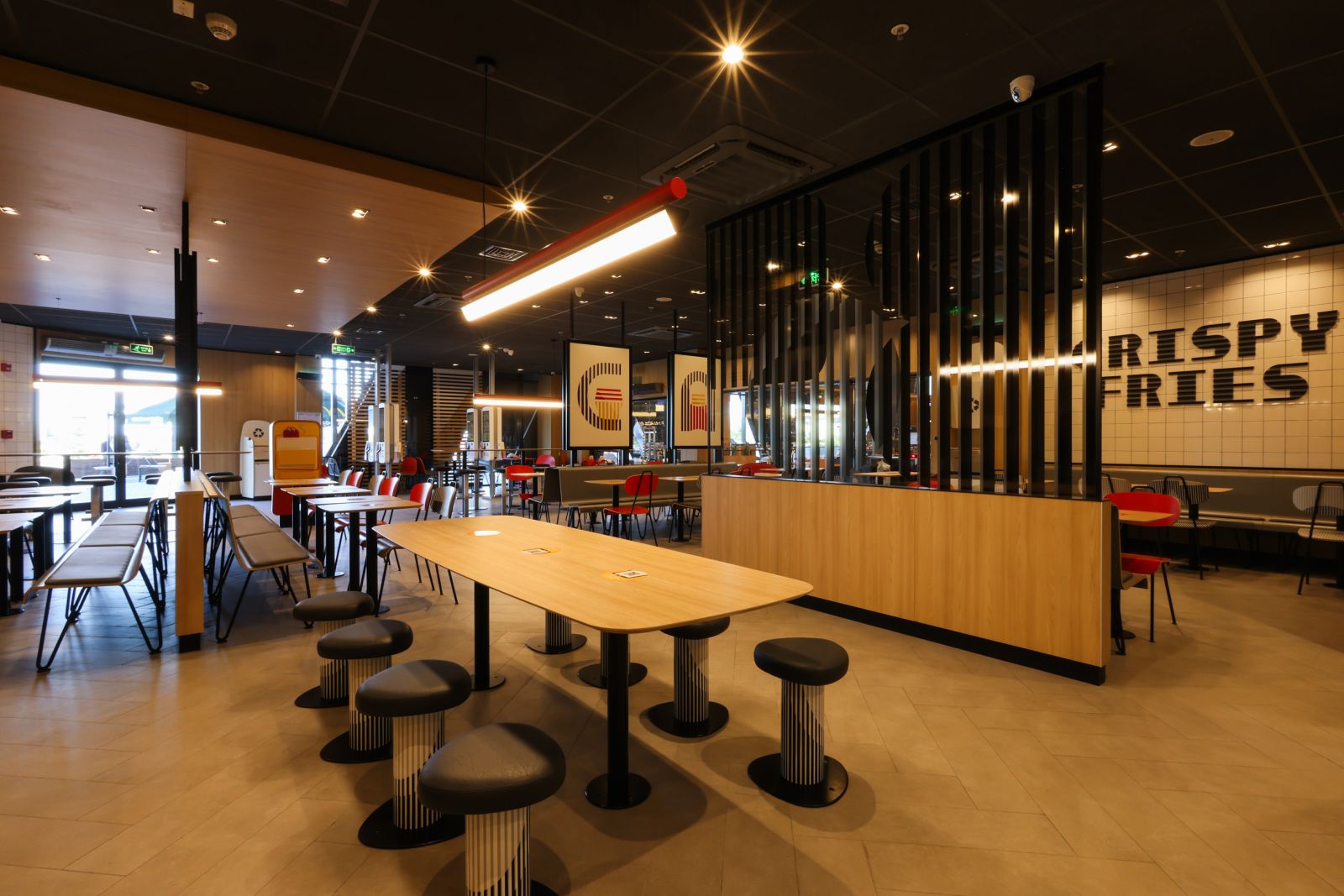 “McDonald's Azərbaycan”ın yeni restoranı Qala qəsəbəsində açılıb (FOTO)