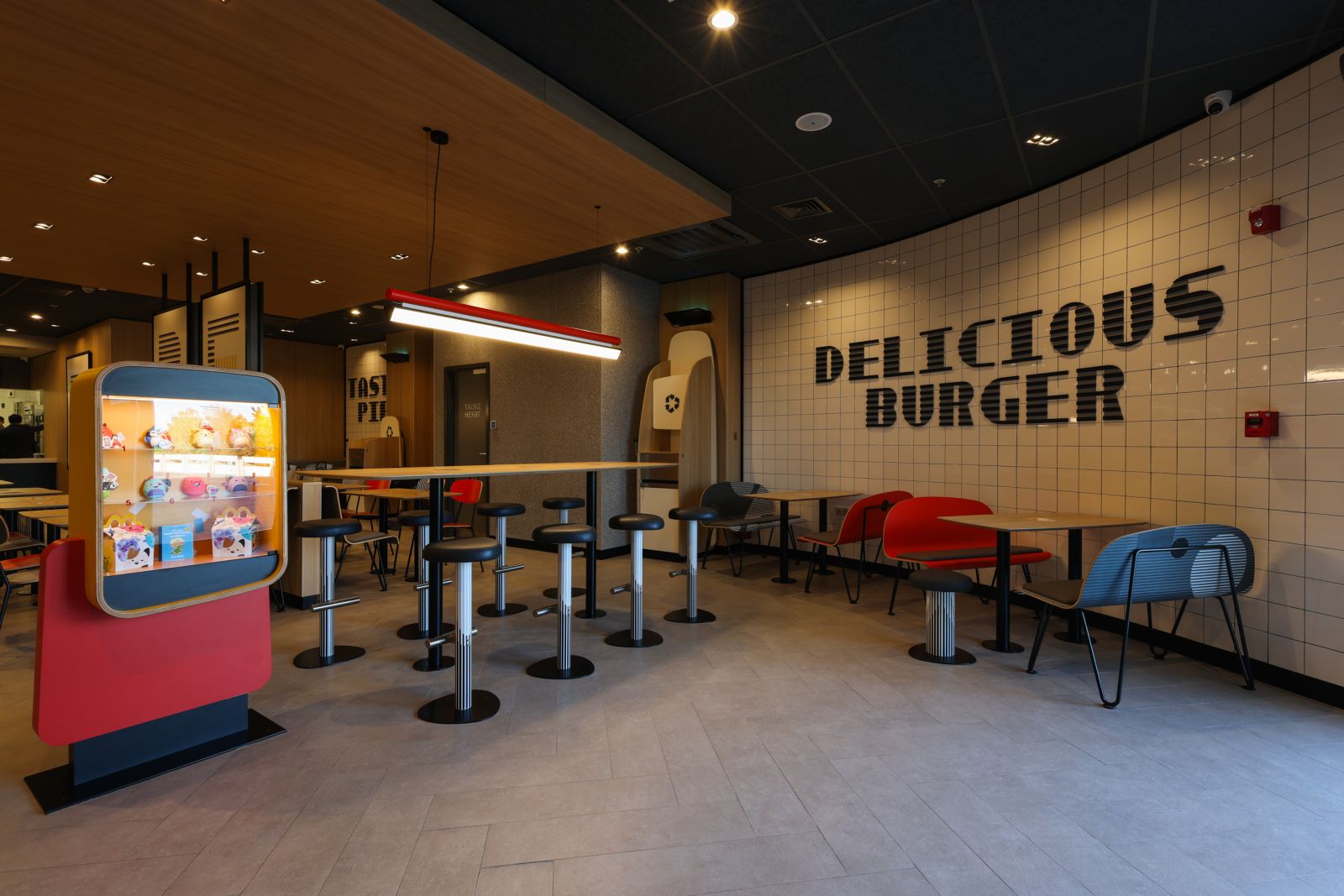 “McDonald's Azərbaycan”ın yeni restoranı Qala qəsəbəsində açılıb (FOTO)