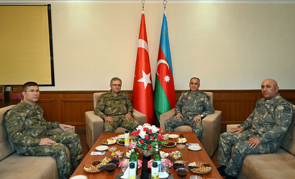 Azərbaycan-Türkiyə hərbi əməkdaşlığı genişləndirilir (FOTO)