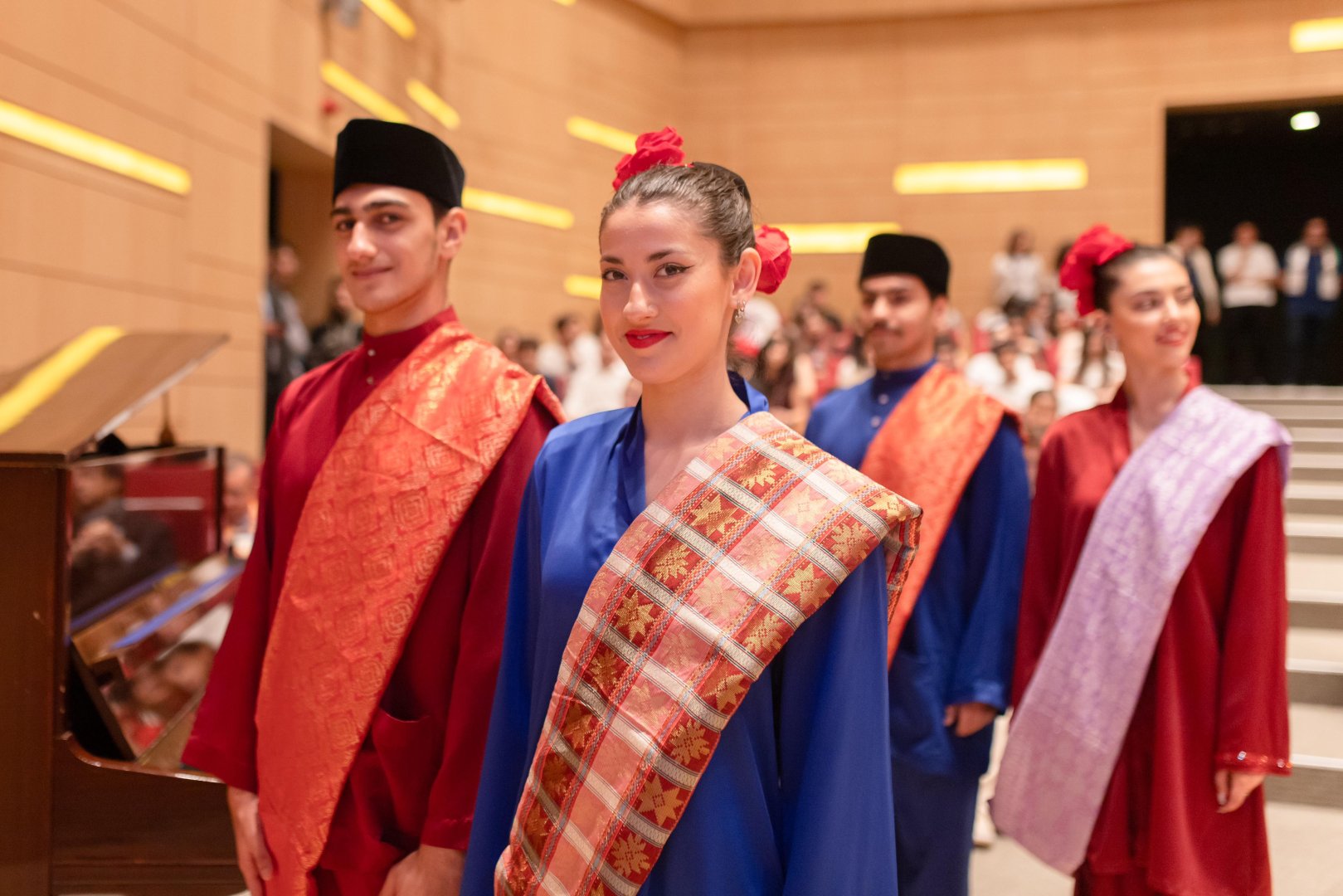 50-ə yaxın ölkə ADA Universitetinin 13-cü Beynəlxalq Festivalında bir araya gəlib (FOTO)