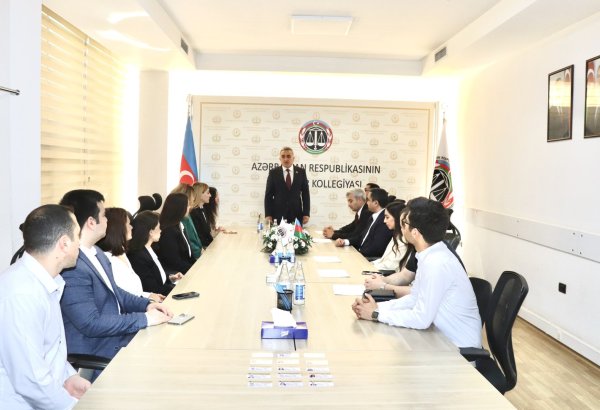 Azərbaycanda fəaliyyət göstərən vəkillərin sayı açıqlanıb