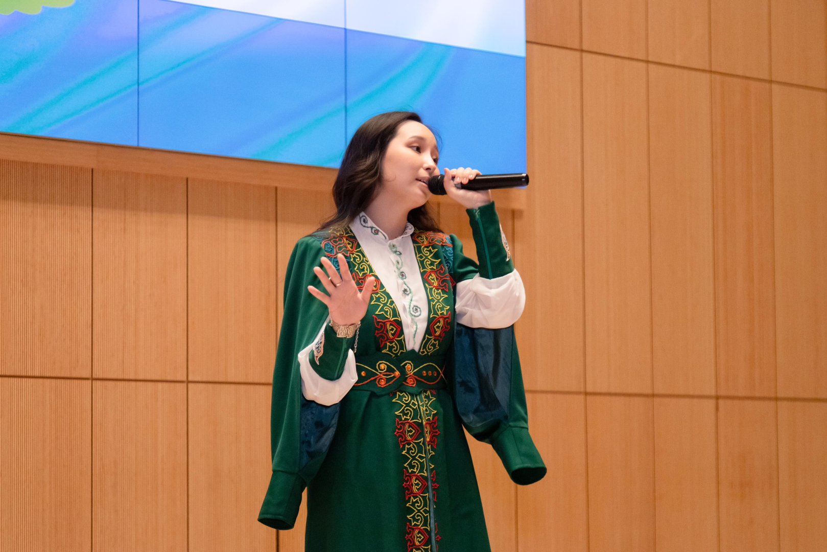 50-ə yaxın ölkə ADA Universitetinin 13-cü Beynəlxalq Festivalında bir araya gəlib (FOTO)