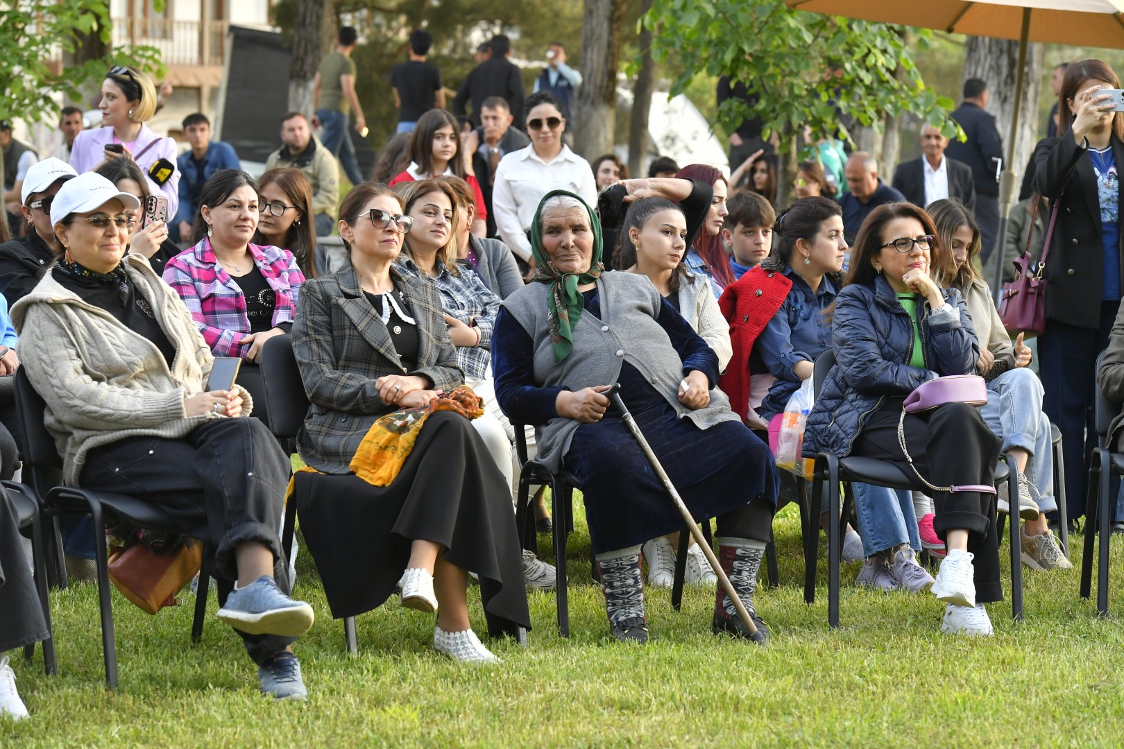 Xarıbülbül Festivalı çərçivəsində Şuşada teatr tamaşası nümayiş olunub (FOTO)