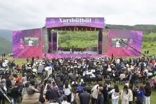 Şuşada “Xarıbülbül” musiqi festivalının açılışı olub (FOTO)
