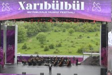 Şuşada “Xarıbülbül” musiqi festivalının açılışı olub (FOTO)