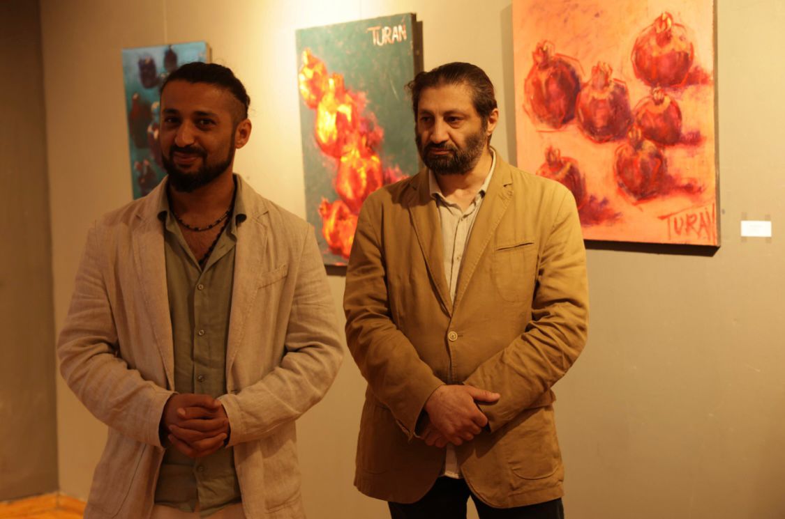 "Dənələr” sərgisi Bakıda təqdim olundu – Turan Aydınlının əsərləri böyük maraq gördü (FOTO)