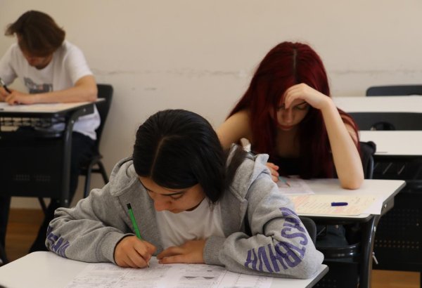 Naxçıvanda buraxılış imtahanının vaxtı dəyişdirilib