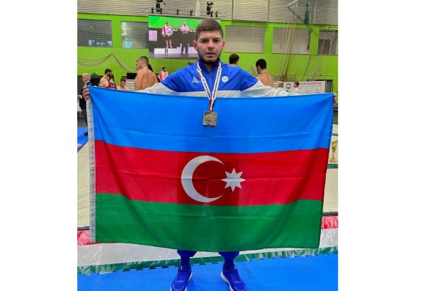 Sumo üzrə Avropa çempionatında idmançımız qızıl medal qazanıb