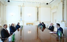 Prezident İlham Əliyev Misir Senatının sədrini qəbul edib (FOTO) (YENİLƏNİB)