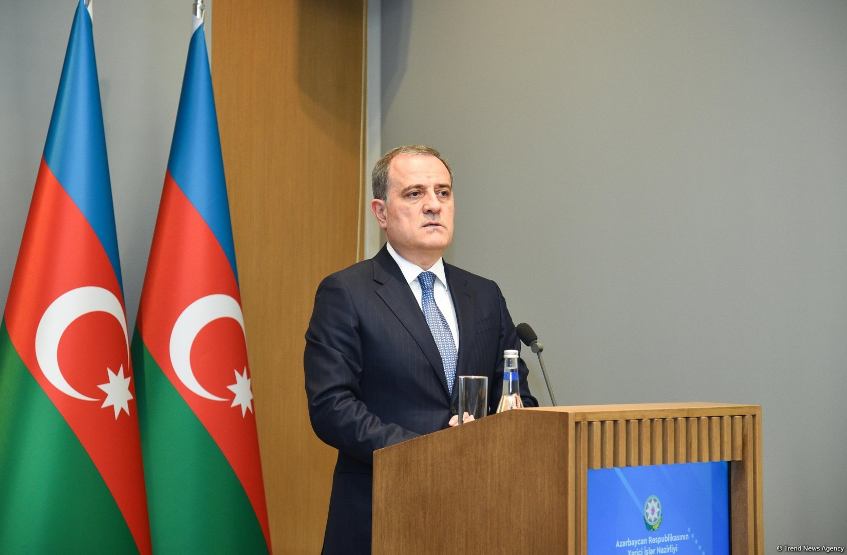 Azərbaycan sülh gündəliyinin irəlilədilməsi istiqamətində səylərini inamla davam etdirəcək - Ceyhun Bayramov