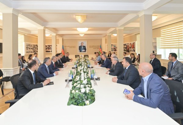 Azərbaycanın müdafiə sənayesi üçün kadr hazırlığı sahəsində mühüm sənəd imzalanıb