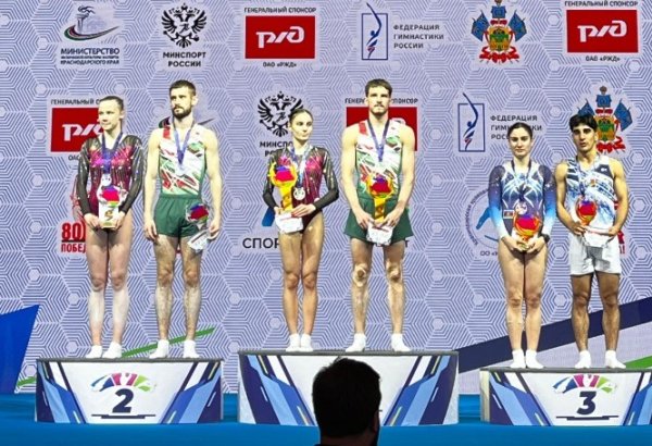 Gimnastlarımız batut gimnastikası üzrə beynəlxalq turnirdə iki medal qazanıblar (FOTO)