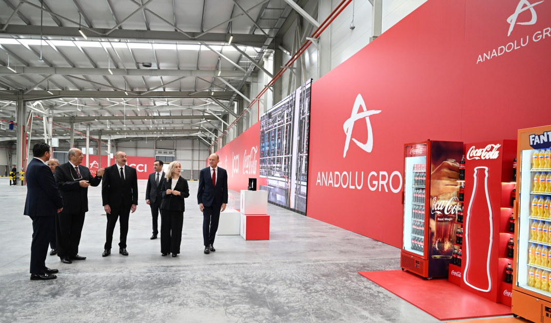 Prezident İlham Əliyev  “Azerbaijan Coca-Cola Bottlers” MMC-nin İsmayıllıda yeni istehsal müəssisəsinin açılışında iştirak edib (FOTO) (YENİLƏNİB)