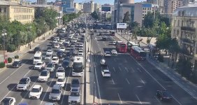 Sürücülərin NƏZƏRİNƏ: Bakıda bu yollarda sıxlıq var - SİYAHI (FOTO)