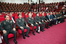 Hərbi Tibb Fakültəsinin yaranmasının 25 illik yubileyinə həsr olunmuş elmi-praktik konfrans keçirilir (FOTO)