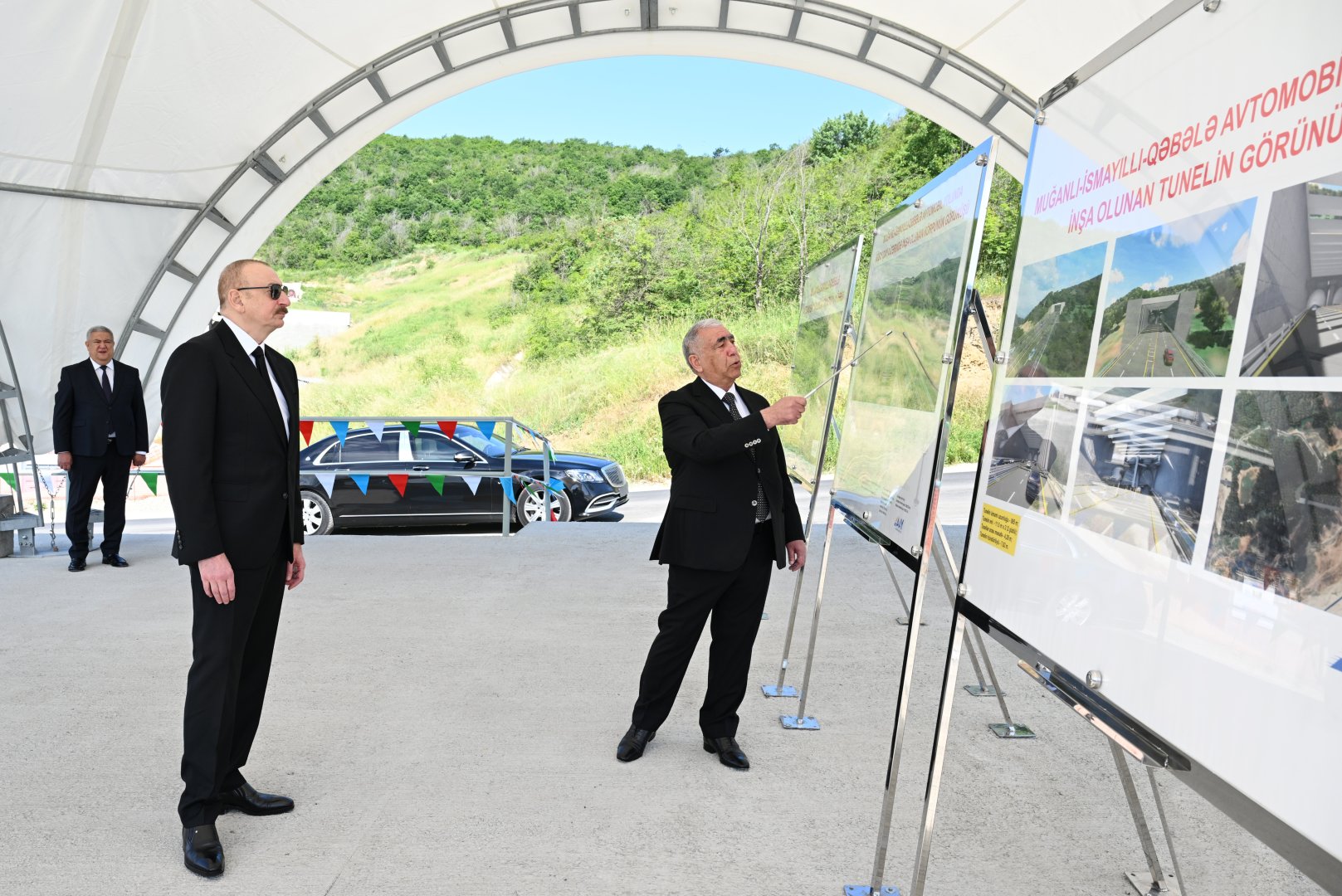Prezident İlham Əliyev Bakı-Qəbələ avtomobil yolunun Muğanlı-İsmayıllı-Qəbələ hissəsində görülən işlərlə tanış olub (FOTO/VİDEO) (YENİLƏNİB)