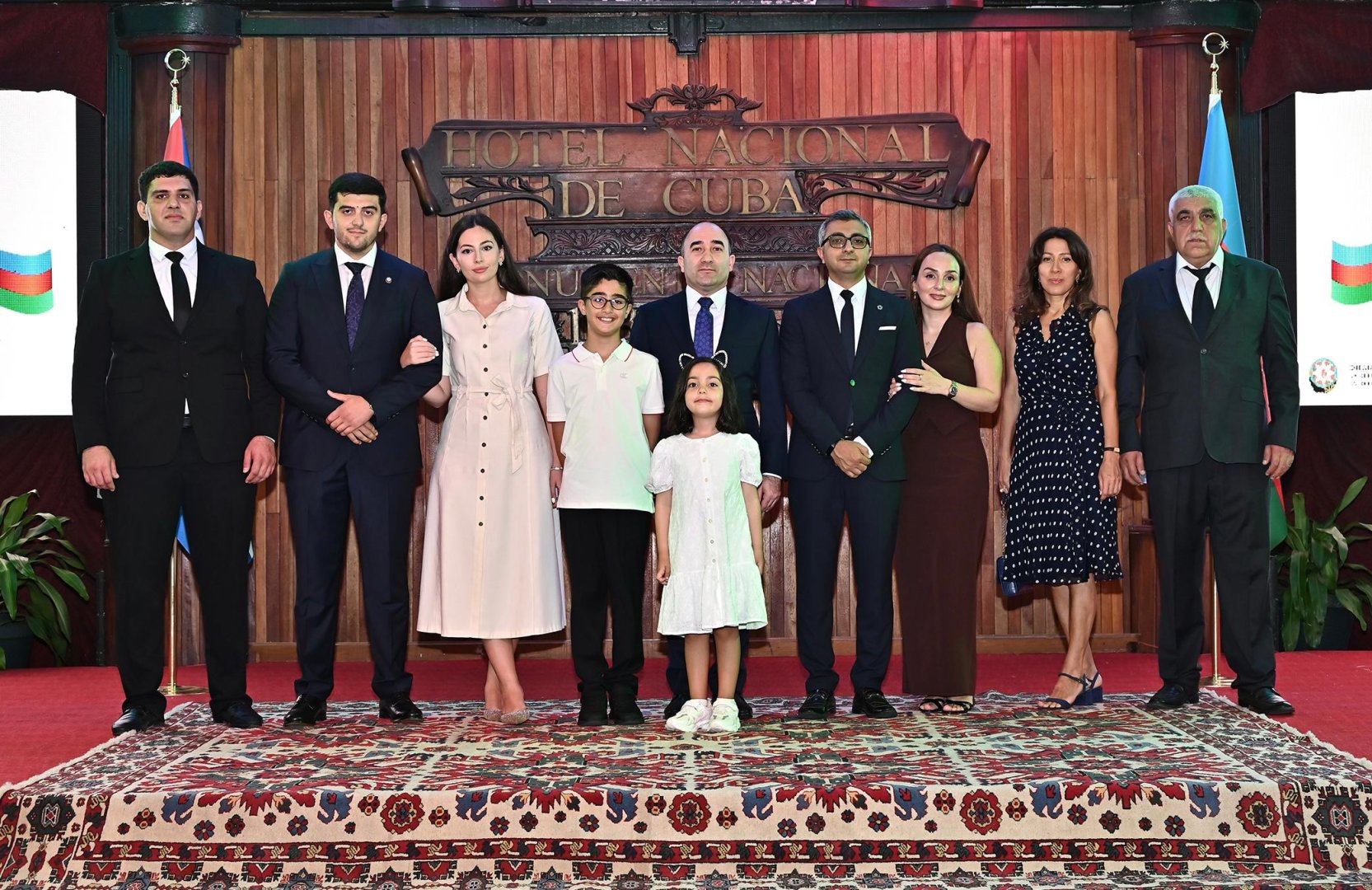 Kubada Müstəqillik Günü ilə bağlı rəsmi qəbul keçirilib (FOTO)