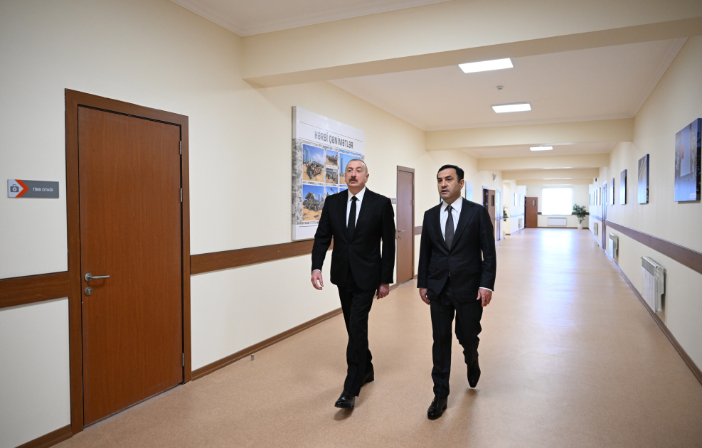 Prezident İlham Əliyev İsmayıllı şəhərində “Talıstan” liseyinin binasının açılışında iştirak edib (FOTO) (YENİLƏNİB)