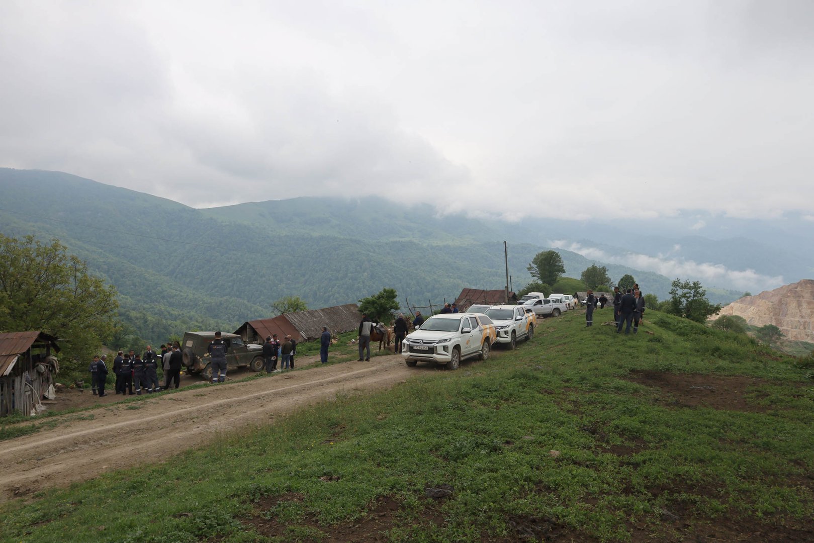 “Daşkəsən və Göygöl rayonlarında aqrar inkişafa dəstək” layihəsi çərçivəsində monitorinq və icmalarla görüşlər keçirilir (FOTO)