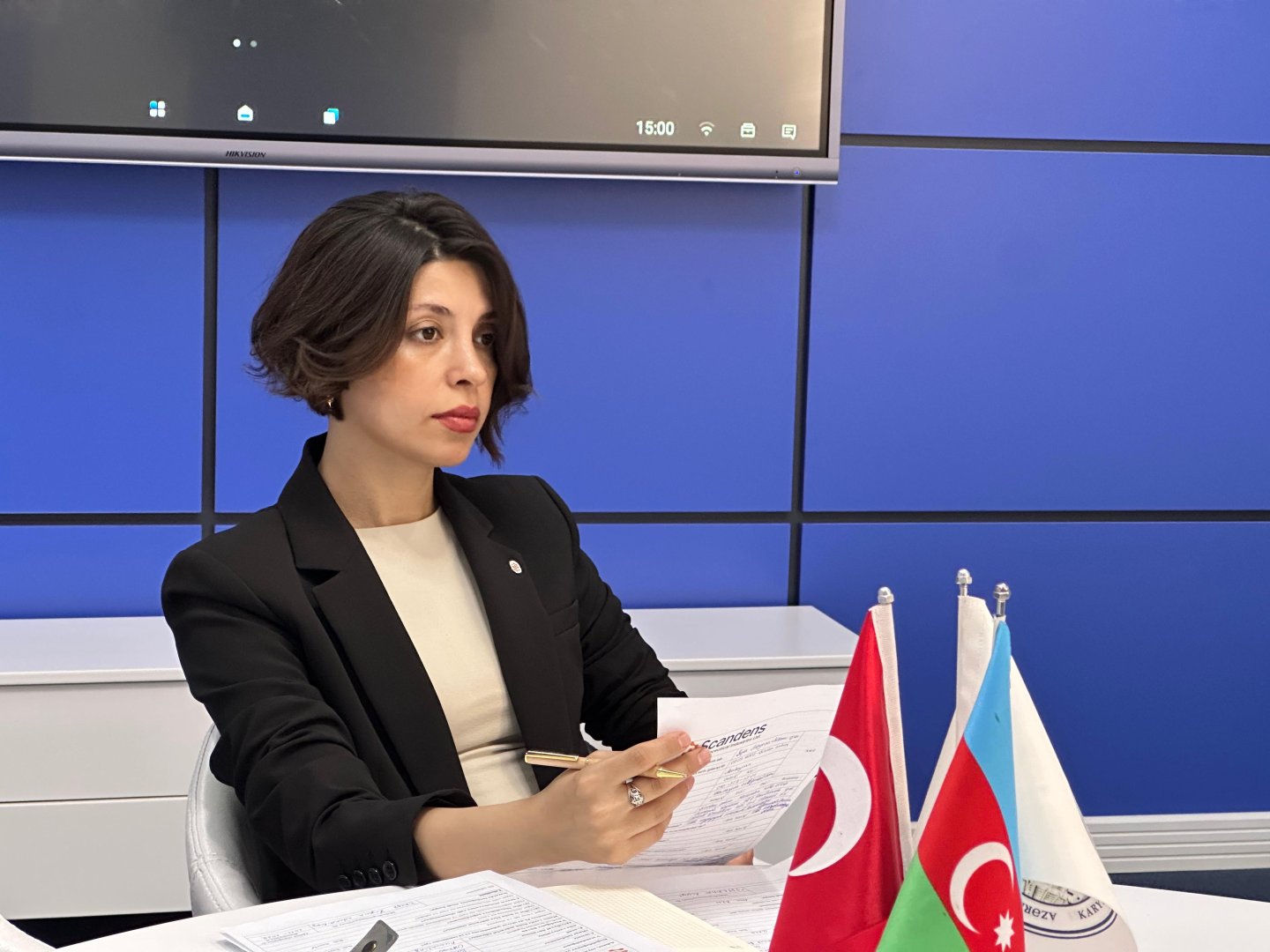 "Məşğulluq Həftəsində" 250-yə yaxın UNEC tələbəsi üçün iş müsahibəsi təşkil olunub (FOTO)