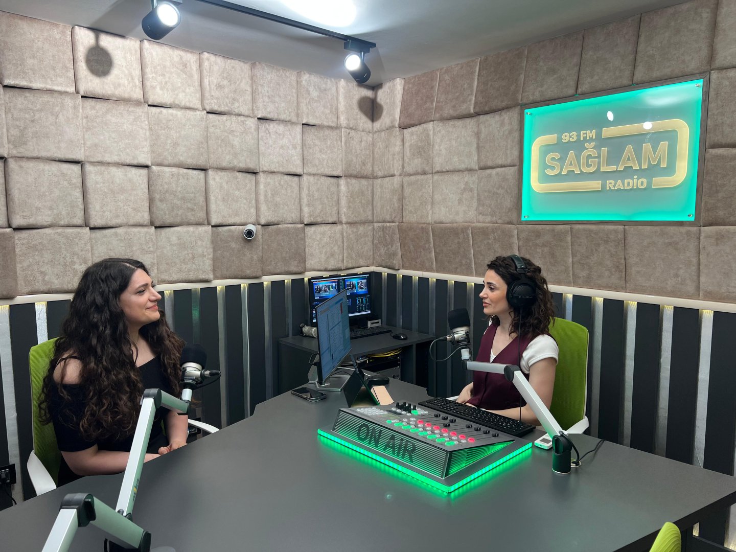 Özümüzlə sağlam münasibət qurmağın ən vacib elementləri hansılardır?
