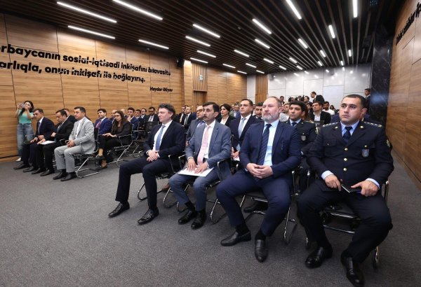 Yaşıl nəqliyyat biznesi ilə bağlı ictimai müzakirə təşkil olunub (FOTO)