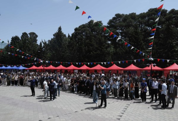 BDU-da Karyera Festivalı keçirilib (FOTO)