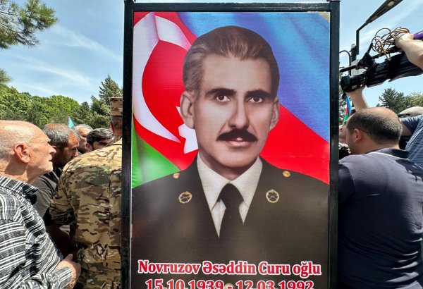 Mingəçevirdə Birinci Qarabağ müharibəsi şəhidinin qalıqları dəfn olunub (FOTO)