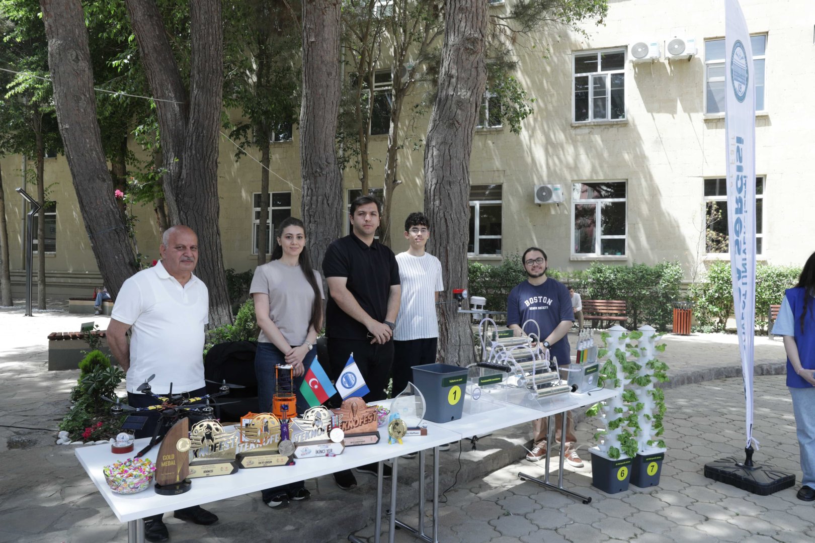 BDU-da Karyera Festivalı keçirilib (FOTO)