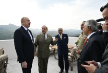 Laçında Prezident İlham Əliyevin Pakistanın Baş naziri ilə nahar əsnasında geniş tərkibdə görüşü olub (FOTO/VİDEO)