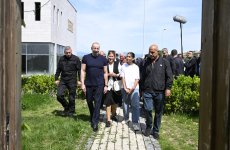 Prezident İlham Əliyev Laçın şəhərində sakinlərlə görüşüb (FOTO/VİDEO) (YENİLƏNİB)
