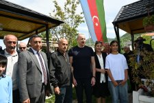 Prezident İlham Əliyev Laçın şəhərində sakinlərlə görüşüb (FOTO/VİDEO) (YENİLƏNİB)