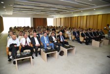 Bahəddin Həzinin "Göyün cazibə qüvvəsi" kitabının təqdimat mərasimi və imza günü keçirilib (FOTO)