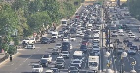 Sürücülərin NƏZƏRİNƏ: Paytaxtın bir sıra yollarında tıxac var - SİYAHI (FOTO)
