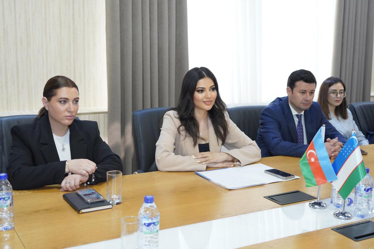 Azərbaycan və Özbəkistan media qurumları informasiya və kommunikasiya sahəsində əməkdaşlığı müzakirə ediblər (FOTO)