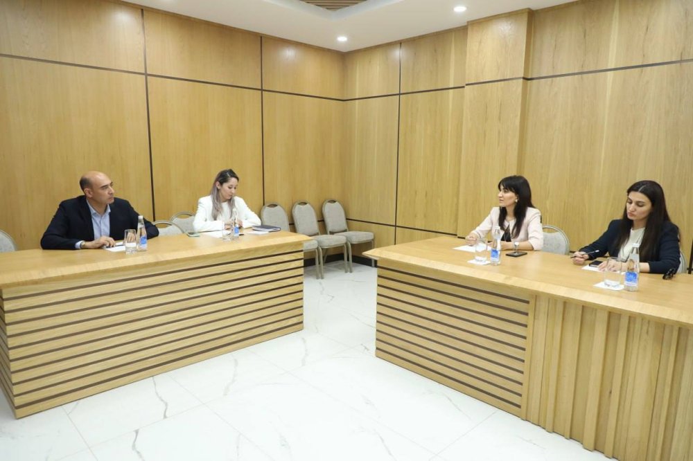 Azərbaycan nümayəndə heyəti Özbəkistanın müxtəlif dövlət orqan və qurumlarının fəaliyyəti ilə tanış olub (FOTO)