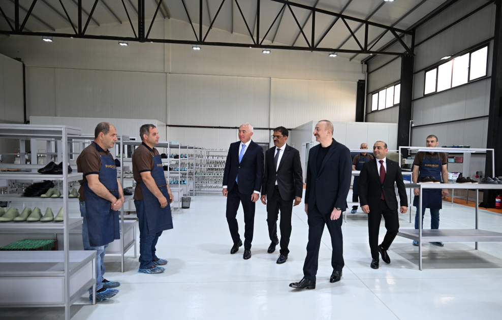 Prezident İlham Əliyev “PIRSHAGHI” ayaqqabı fabrikinin Laçın filialının açılışında iştirak edib (FOTO/VİDEO)