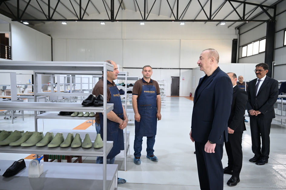 Prezident İlham Əliyev “PIRSHAGHI” ayaqqabı fabrikinin Laçın filialının açılışında iştirak edib (FOTO/VİDEO)