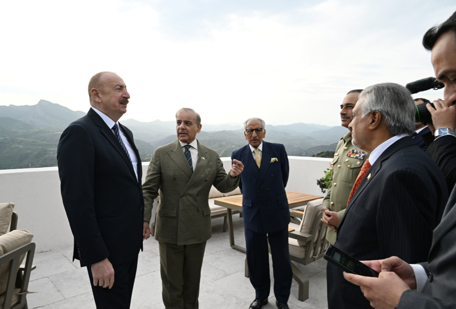 Laçında Prezident İlham Əliyevin Pakistanın Baş naziri ilə nahar əsnasında geniş tərkibdə görüşü olub (FOTO/VİDEO)