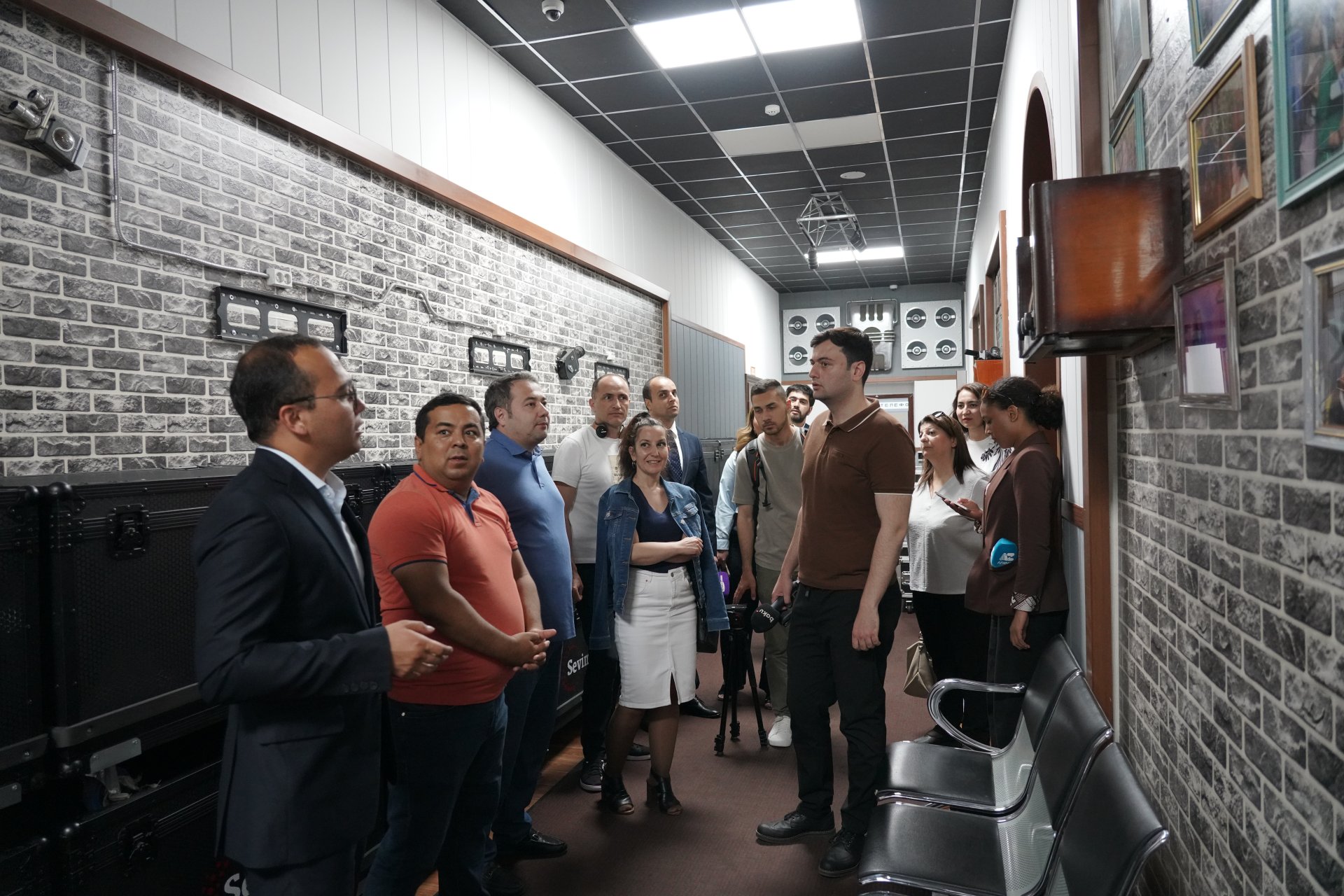 Azərbaycan və Özbəkistan televiziya kanalları arasında əməkdaşlıq imkanları müzakirə edilib (FOTO)