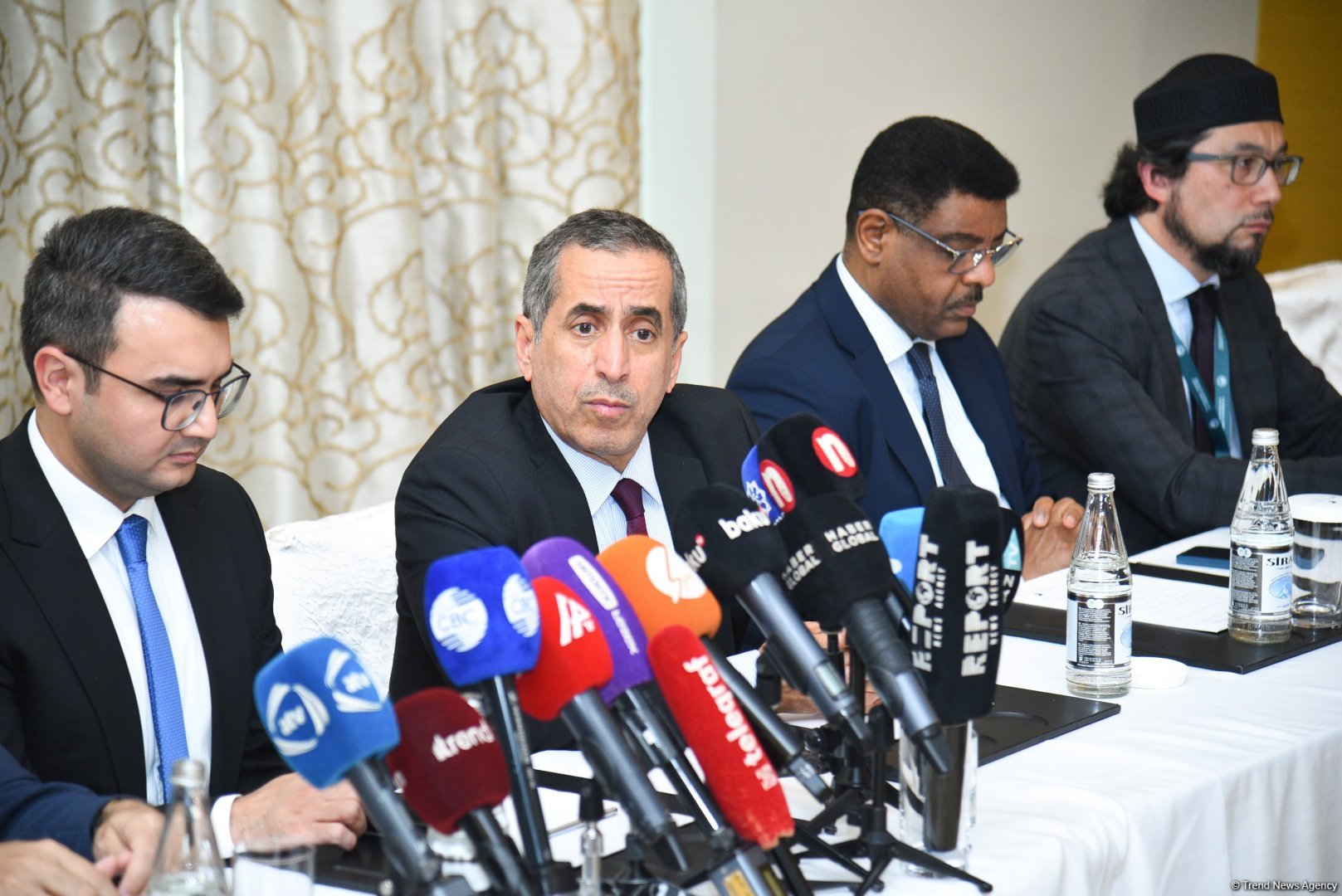 Bakıda “İslamofobiya: Qərəzin ifşası, stiqmaların dağıdılması” mövzusunda beynəlxalq konfransın ikinci günü başa çatıb (FOTO) (YENİLƏNİB)