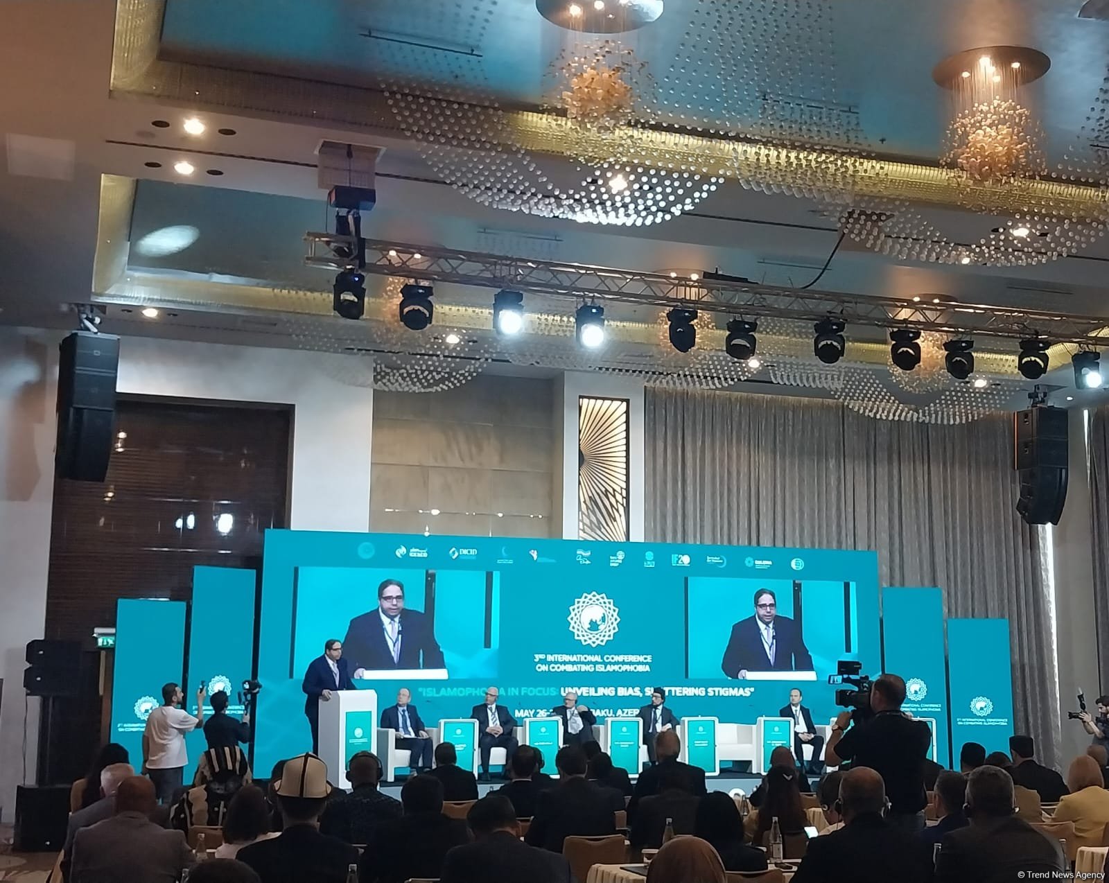 Bakıda “İslamofobiya: Qərəzin ifşası, stiqmaların dağıdılması” mövzusunda beynəlxalq konfransın ikinci günü başa çatıb (FOTO) (YENİLƏNİB)