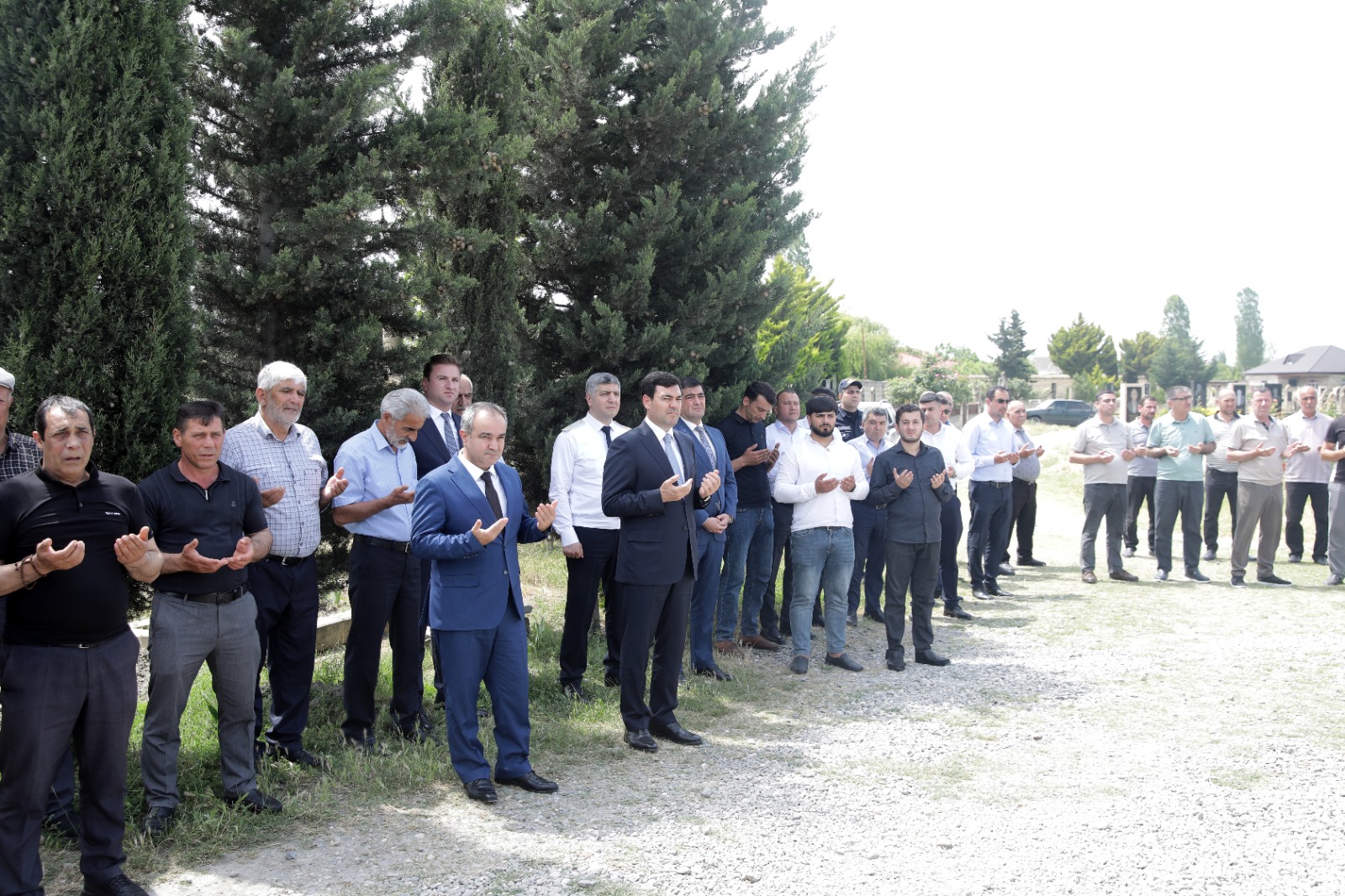 Xaçmazda şəhid atasının dəfn mərasimi keçirilib (FOTO)