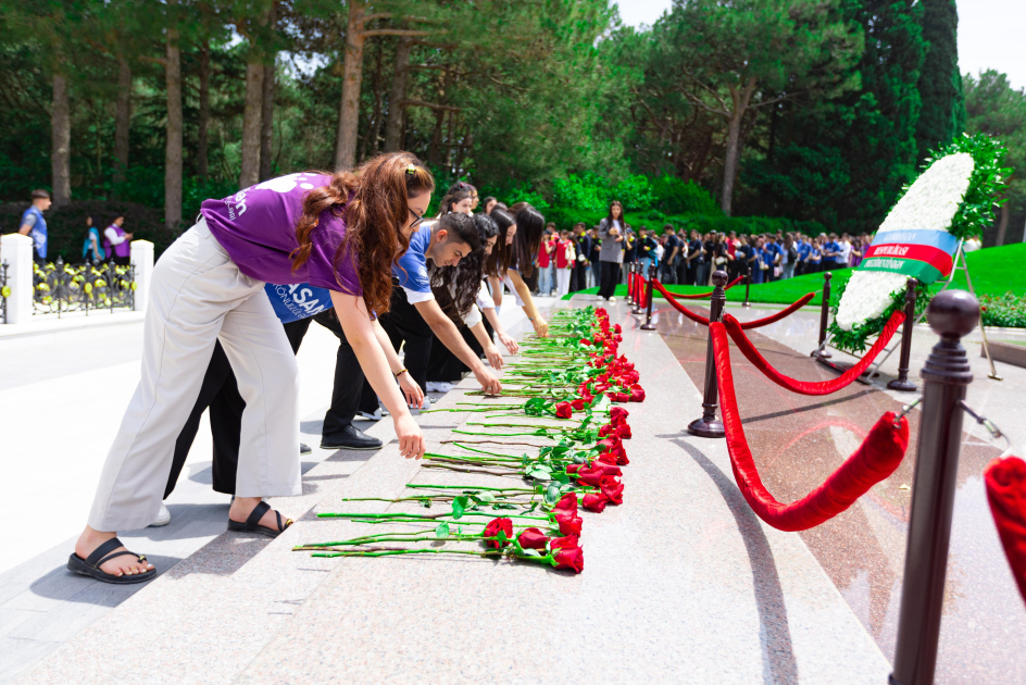 Azərbaycan Könüllü Təşkilatları İttifaqı 28 May – Müstəqillik Günü ilə bağlı silsilə tədbirlər keçirib (FOTO)