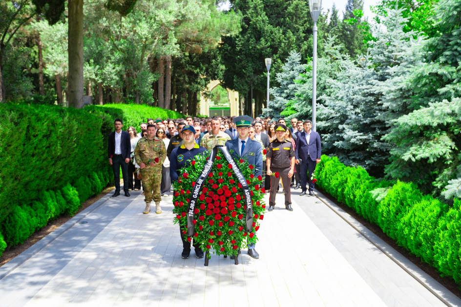 Azərbaycan Könüllü Təşkilatları İttifaqı 28 May – Müstəqillik Günü ilə bağlı silsilə tədbirlər keçirib (FOTO)