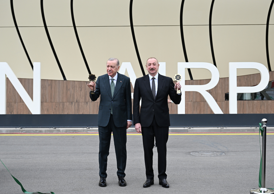 Prezident İlham Əliyev və Türkiyə Prezidenti Rəcəb Tayyib Ərdoğan Laçın Beynəlxalq Hava Limanının açılış mərasimində iştirak ediblər (FOTO/VİDEO) (YENİLƏNİB-2)