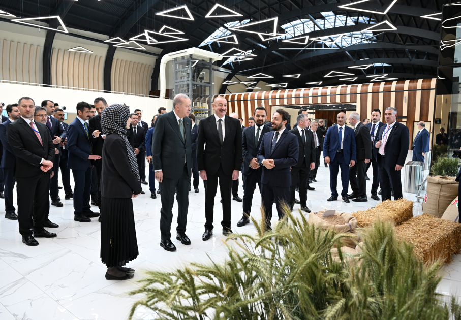 Prezident İlham Əliyev və Türkiyə Prezidenti Rəcəb Tayyib Ərdoğan Laçın Beynəlxalq Hava Limanının açılış mərasimində iştirak ediblər (FOTO/VİDEO) (YENİLƏNİB-2)