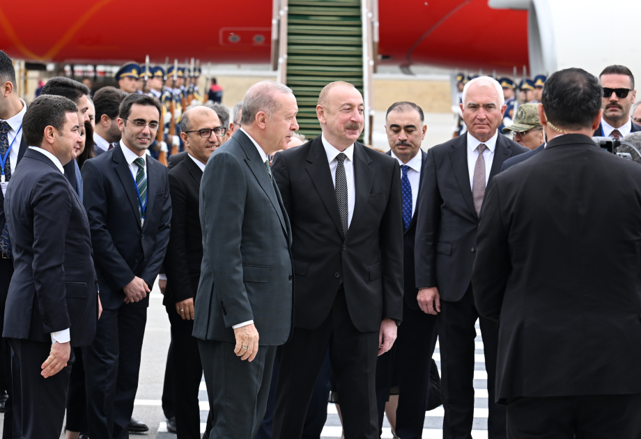 Prezident İlham Əliyev və Türkiyə Prezidenti Rəcəb Tayyib Ərdoğan Laçın Beynəlxalq Hava Limanının açılış mərasimində iştirak ediblər (FOTO/VİDEO) (YENİLƏNİB-2)
