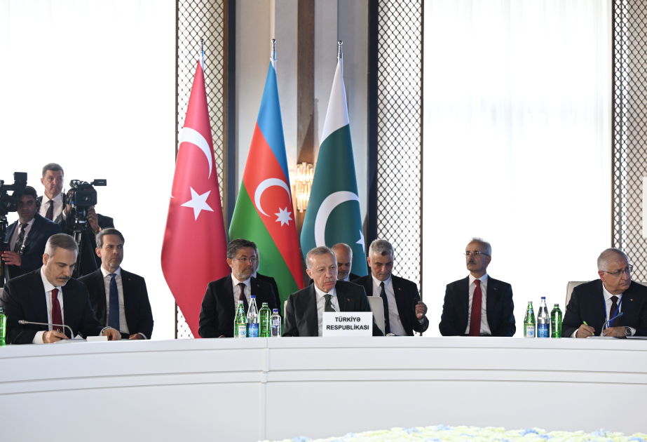 Ankara, Bakı və İslamabad arasında həmrəylik və əməkdaşlıq seçim məsələsi deyil, zəruri ehtiyacdır - Ərdoğan